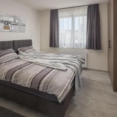 Beautiful In Tar Tar-Vabriga